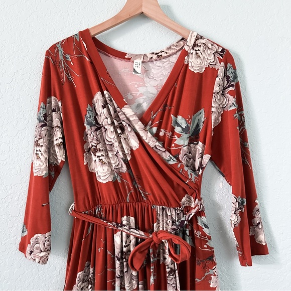 NWOT•Flamingo•Floral Maxi Dress•3/4 Sleeves•Pockets•Size Large - Picture 2 of 11